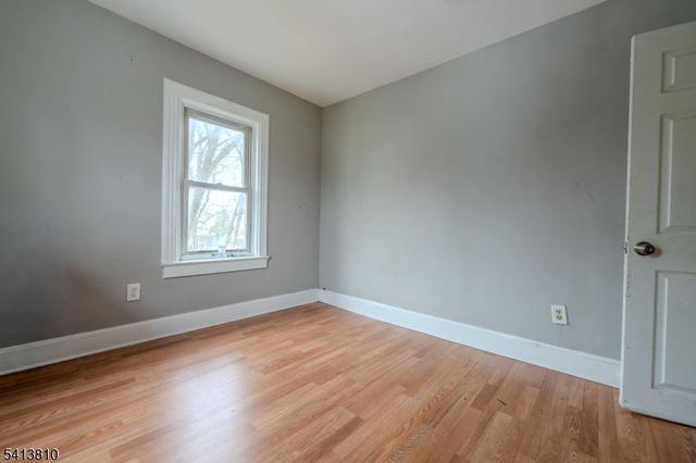 835 E 2Nd St, Plainfield City, NJ 07062