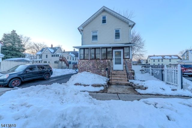 835 E 2Nd St, Plainfield City, NJ 07062