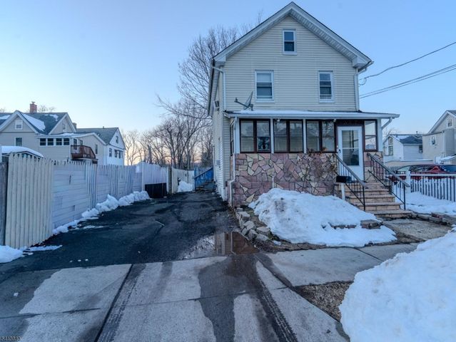 835 E 2Nd St, Plainfield City, NJ 07062