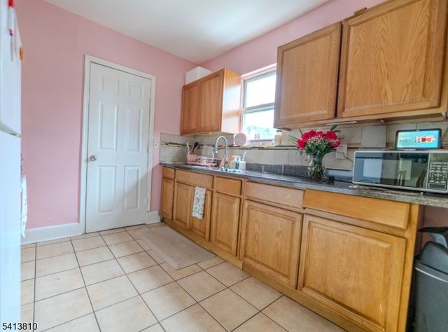 835 E 2Nd St, Plainfield City, NJ 07062