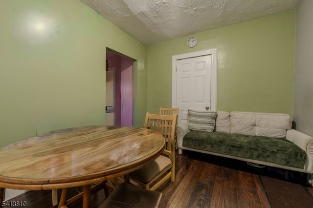 835 E 2Nd St, Plainfield City, NJ 07062