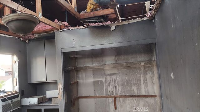 8920 Summerwood, Fontana, CA 92335