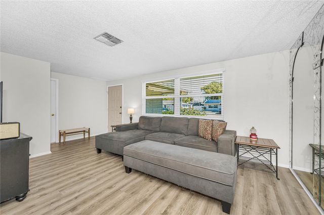 4415 ROYAL OAK LANE, New Port Richey, FL 34653