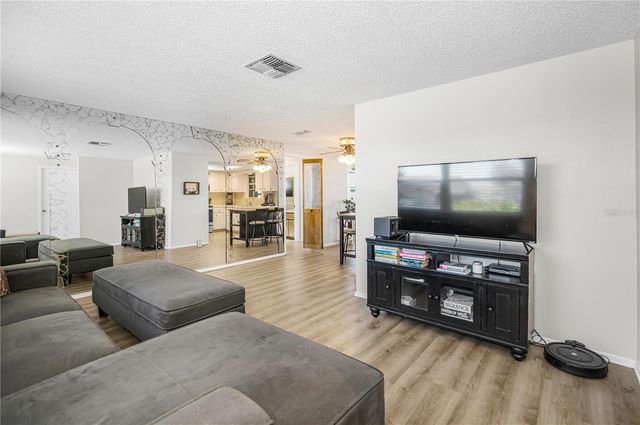 4415 ROYAL OAK LANE, New Port Richey, FL 34653