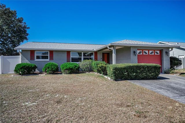 4415 ROYAL OAK LANE, New Port Richey, FL 34653