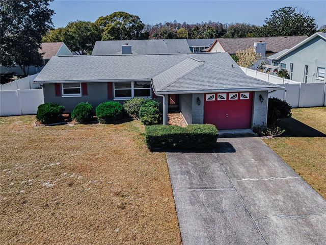 4415 ROYAL OAK LANE, New Port Richey, FL 34653