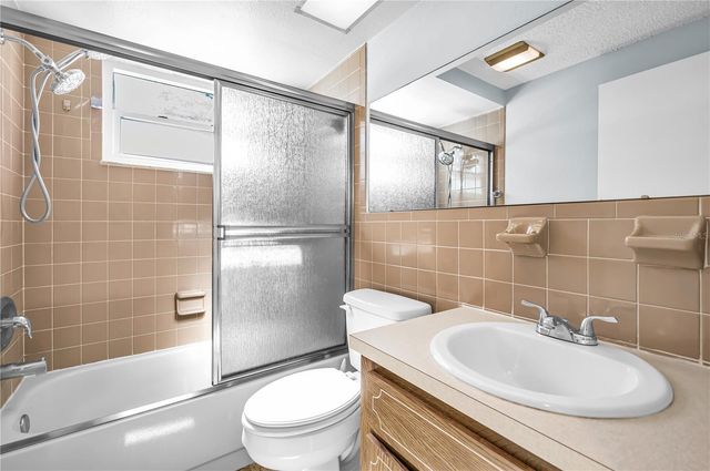 4415 ROYAL OAK LANE, New Port Richey, FL 34653