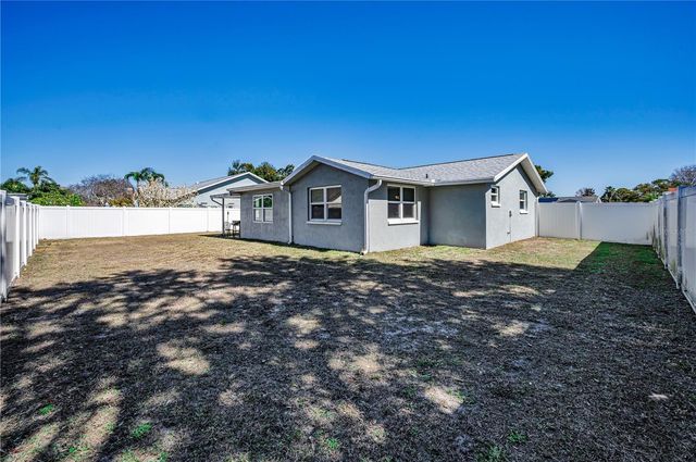 4415 ROYAL OAK LANE, New Port Richey, FL 34653