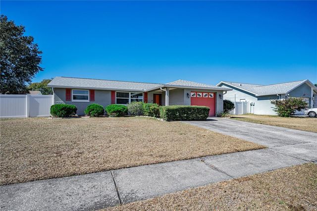 4415 ROYAL OAK LANE, New Port Richey, FL 34653