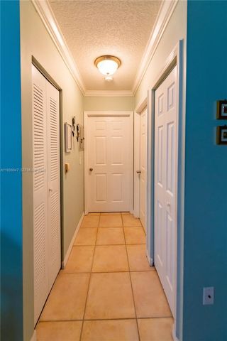 63 NW 17th Place 6, Miami, FL 33125