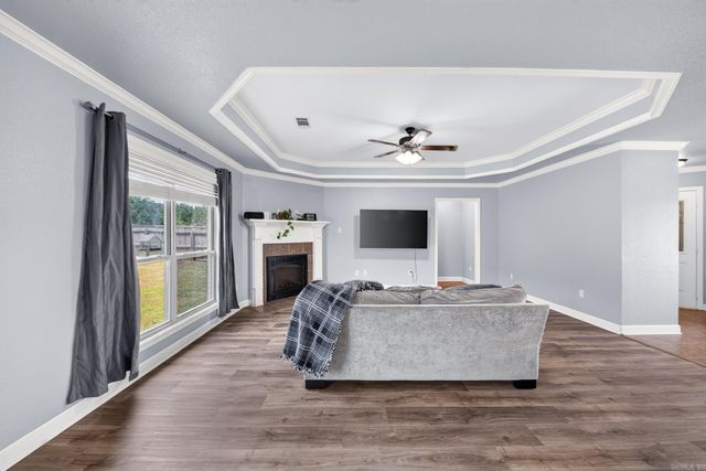 203 Creek View Drive, Austin, AR 72007