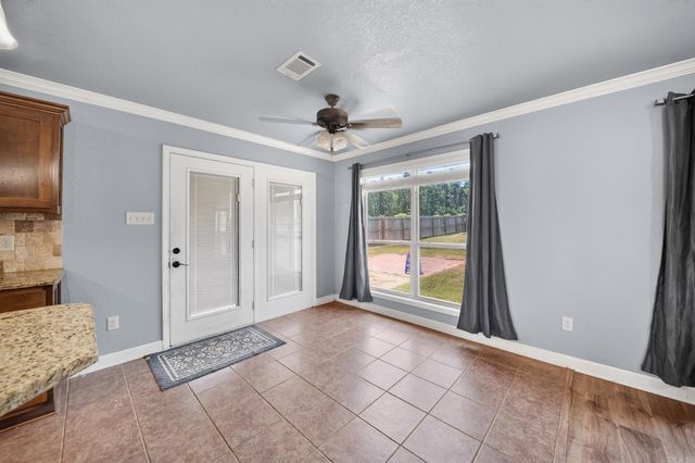 203 Creek View Drive, Austin, AR 72007