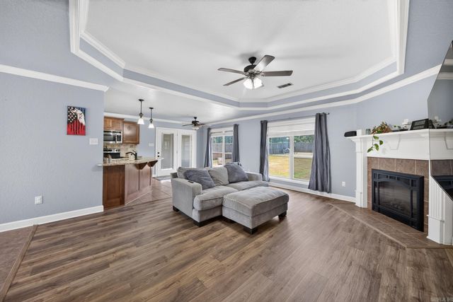 203 Creek View Drive, Austin, AR 72007