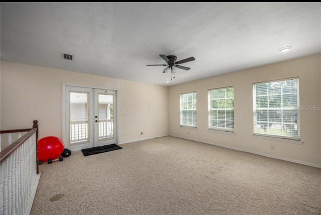 11572 NW 18TH PLACE, Gainesville, FL 32606