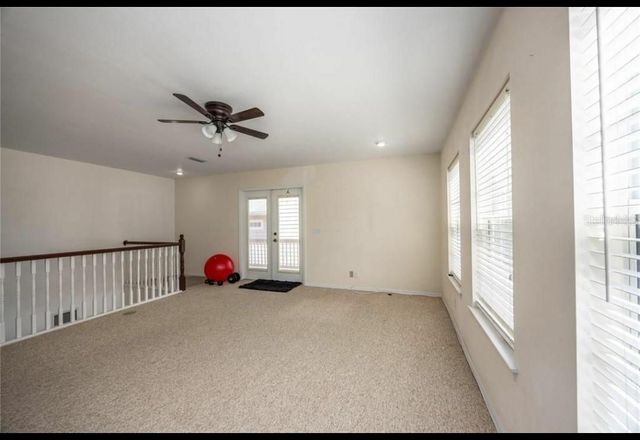 11572 NW 18TH PLACE, Gainesville, FL 32606