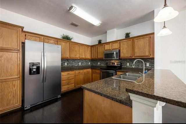 11572 NW 18TH PLACE, Gainesville, FL 32606