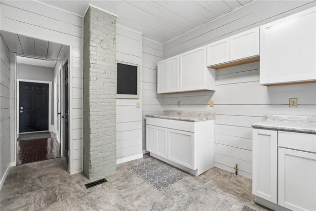 1431 5th Avenue SE, Cedar Rapids, IA 52403