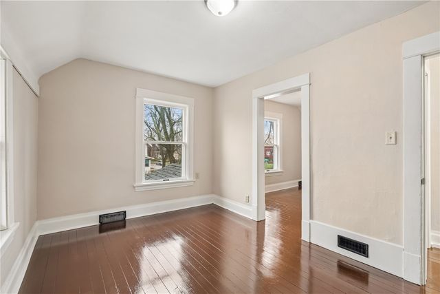 1431 5th Avenue SE, Cedar Rapids, IA 52403