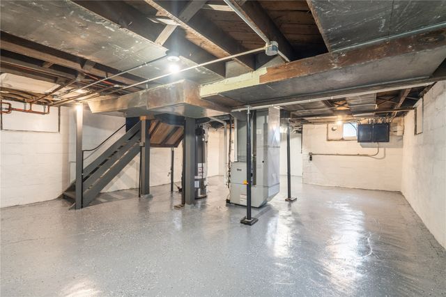 1431 5th Avenue SE, Cedar Rapids, IA 52403