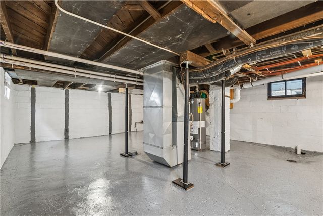 1431 5th Avenue SE, Cedar Rapids, IA 52403