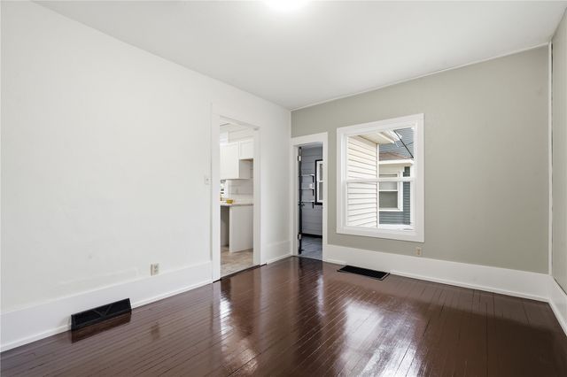 1431 5th Avenue SE, Cedar Rapids, IA 52403