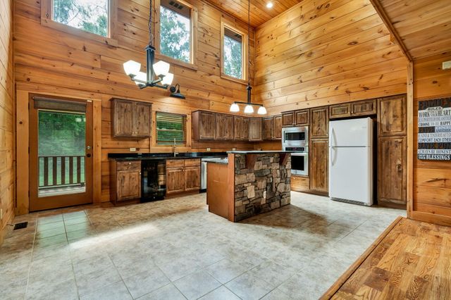 2838 Keith Road, Ringgold, GA 30736