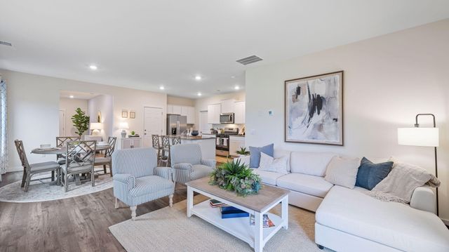 7988 Watercolour Lane, Ooltewah, TN 37363