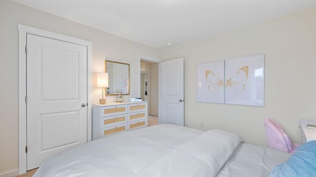 7988 Watercolour Lane, Ooltewah, TN 37363