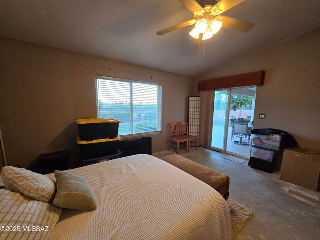 924 E Saguaro Drive, Pearce, AZ 85625