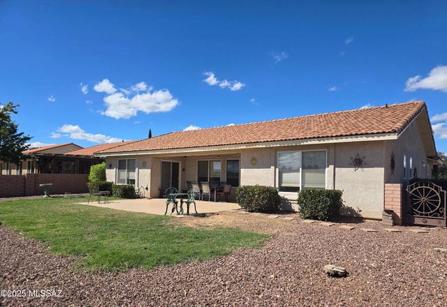 924 E Saguaro Drive, Pearce, AZ 85625