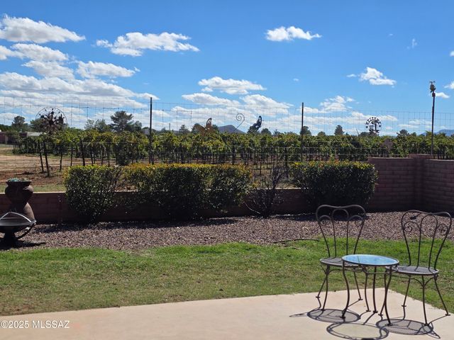 924 E Saguaro Drive, Pearce, AZ 85625