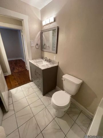 4557 Mimosa Ave, Baton Rouge, LA 70808