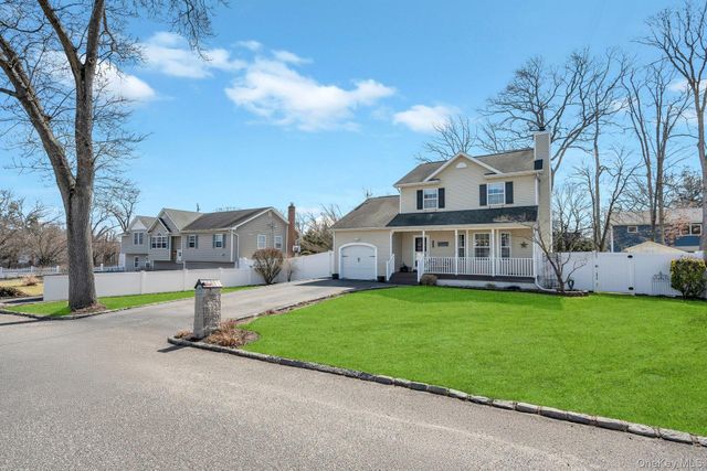 346 Victory Drive, Lake Ronkonkoma, NY 11779