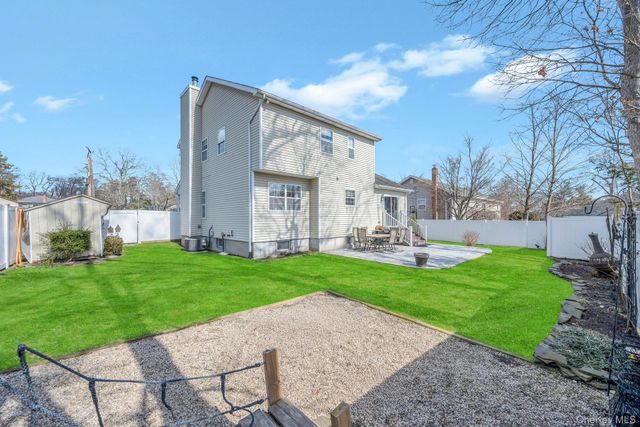 346 Victory Drive, Lake Ronkonkoma, NY 11779