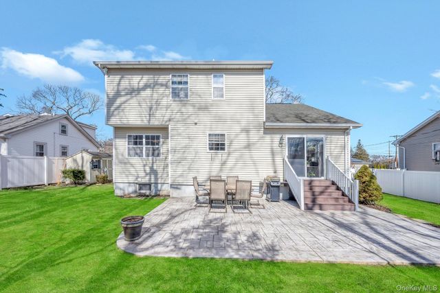 346 Victory Drive, Lake Ronkonkoma, NY 11779