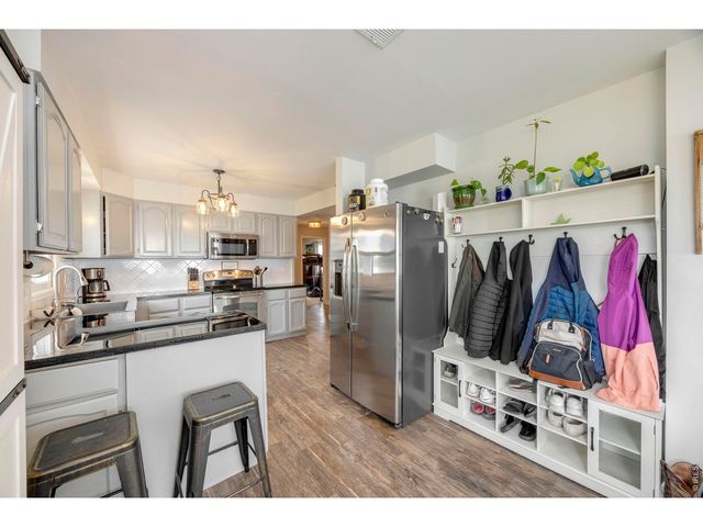 201 E 4th Ave, Severance, CO 80546
