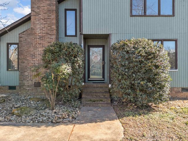 207 Woodgrove Trace, Spartanburg, SC 29301