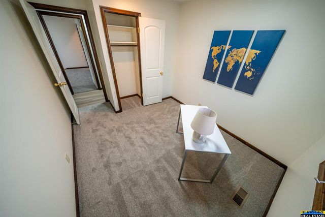 3440 N 73 Street, Lincoln, NE 68507