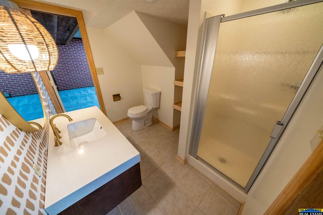 3440 N 73 Street, Lincoln, NE 68507