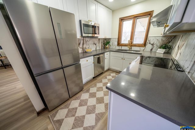 3440 N 73 Street, Lincoln, NE 68507