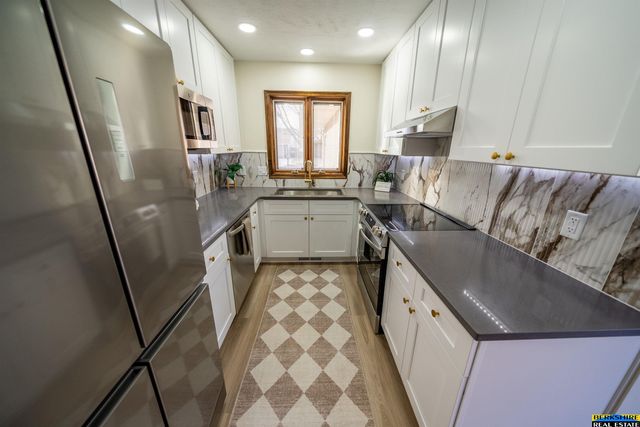 3440 N 73 Street, Lincoln, NE 68507