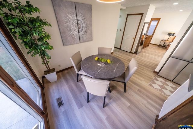 3440 N 73 Street, Lincoln, NE 68507