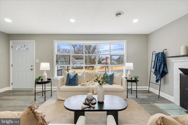 1254 DOGWOOD RD, Arnold, MD 21012