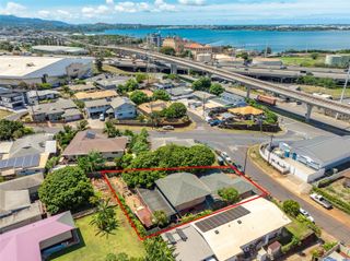 710 Puu Kala Street, Pearl City, HI 96782