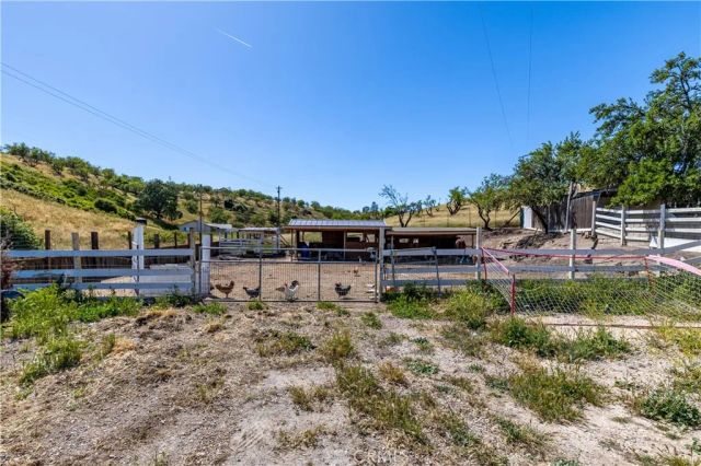 3890 Hillcrest, Templeton, CA 93465
