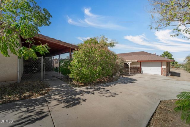 13205 E Ave W11, Pearblossom, CA 93553