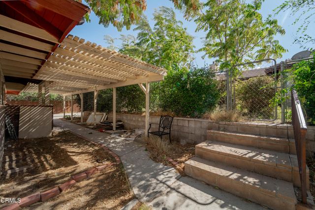 13205 E Ave W11, Pearblossom, CA 93553