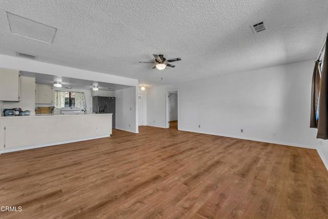 13205 E Ave W11, Pearblossom, CA 93553