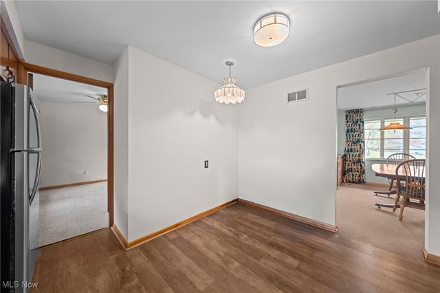 221 Briar Avenue NE, North Canton, OH 44720