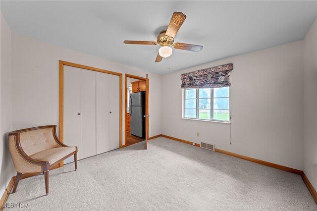 221 Briar Avenue NE, North Canton, OH 44720